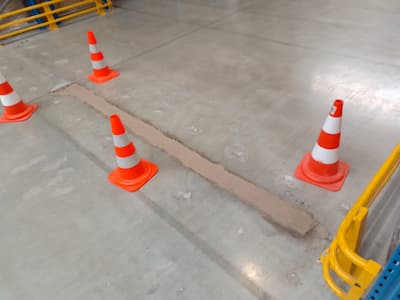 Injektáže, opravy spar a výškových nerovností, RR Donnelley